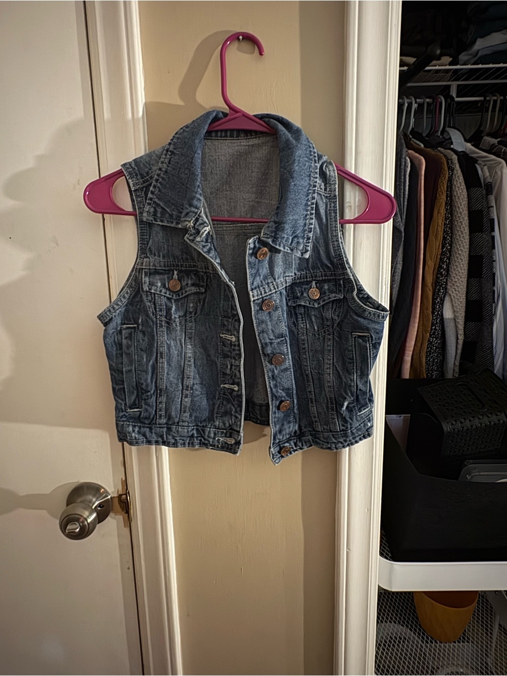 Old Navy Cropped Blue Denim Sleeveless Vest Jacket